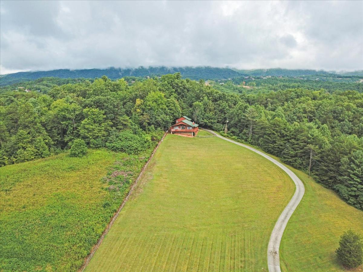 A Walk In The Clouds Βίλα Pigeon Forge Εξωτερικό φωτογραφία